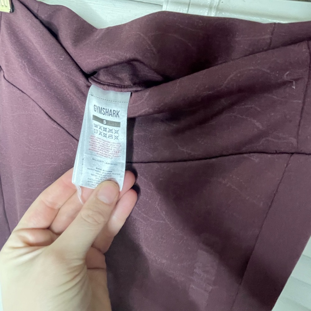 Sale🦈 Gymshark Lustre Leggings in Berry Red Size Medium - Picture 6 of 6